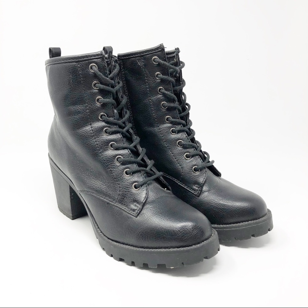 ZigiSoho Laced Up Boots - NEED TO SELL ASAP